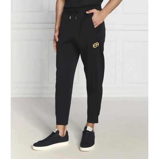 Emporio Armani Spodnie dresowe | Regular Fit ze sklepu Gomez Fashion Store w kategorii Spodnie męskie - zdjęcie 184948294