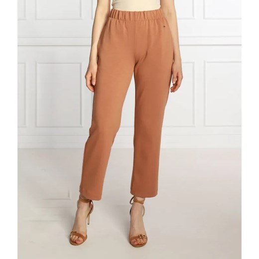 Tommy Hilfiger Spodnie | Regular Fit ze sklepu Gomez Fashion Store w kategorii Spodnie damskie - zdjęcie 184948470