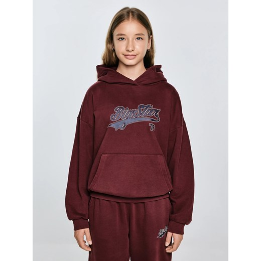 Bluza dziewczęca z kapturem z nadrukiem bordowa Rubilia 604 ze sklepu Big Star w kategorii Bluzy dziewczęce - zdjęcie 184952623