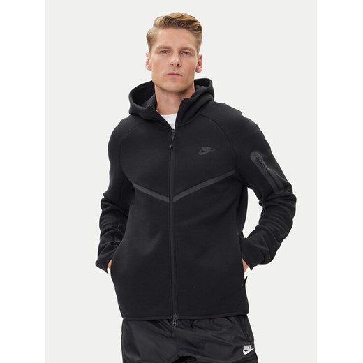 Nike Bluza Windrunner HV0949 Czarny Regular Fit ze sklepu MODIVO w kategorii Bluzy męskie - zdjęcie 184957561