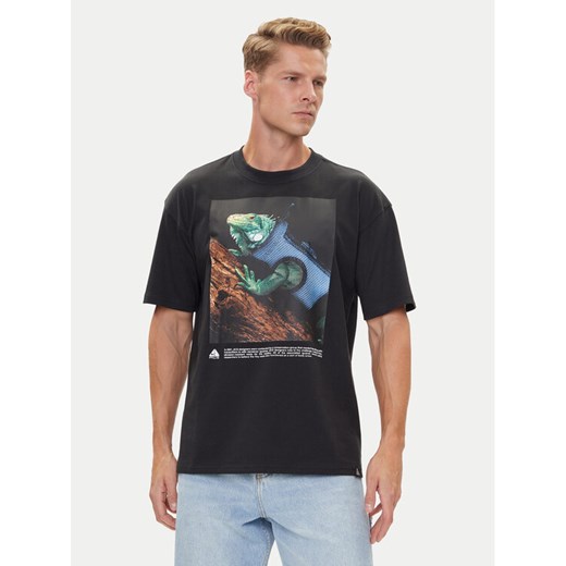 Nike T-Shirt Acg HJ0889 Czarny Regular Fit ze sklepu MODIVO w kategorii T-shirty męskie - zdjęcie 184959324