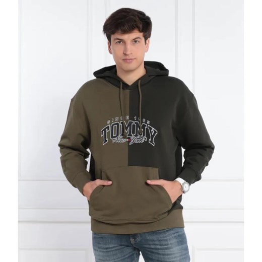 Tommy Jeans Bluza TJM RLX VARSITY TWO-TONE HOODIE | Loose fit ze sklepu Gomez Fashion Store w kategorii Bluzy męskie - zdjęcie 184978960