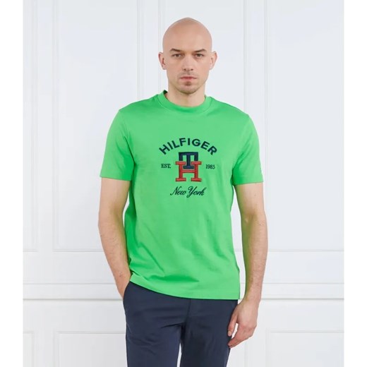 Tommy Hilfiger T-shirt CURVED MONOGRAM | Regular Fit ze sklepu Gomez Fashion Store w kategorii T-shirty męskie - zdjęcie 184987702