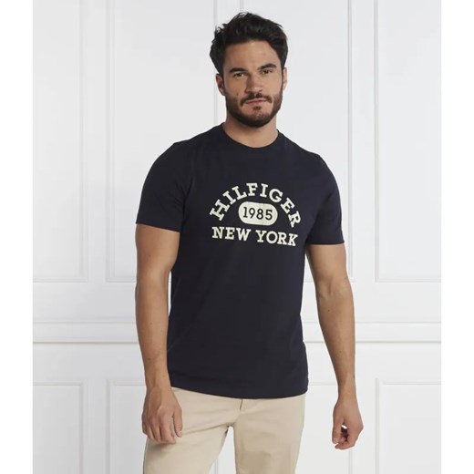 Tommy Hilfiger T-shirt MONOTYPE COLLEGIATE TEE | Regular Fit ze sklepu Gomez Fashion Store w kategorii T-shirty męskie - zdjęcie 184988640