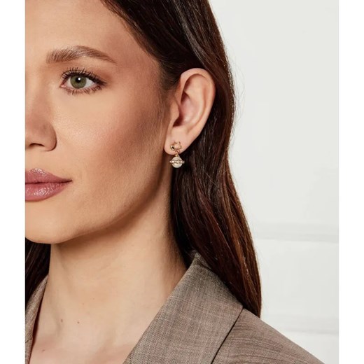 Coach Kolczyki Signature Pearl Orb Drop ze sklepu Gomez Fashion Store w kategorii Kolczyki - zdjęcie 185002114