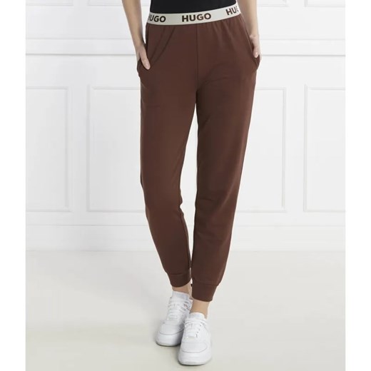 Hugo Bodywear Spodnie dresowe SPORTY LOGO | Regular Fit ze sklepu Gomez Fashion Store w kategorii Spodnie damskie - zdjęcie 185003192