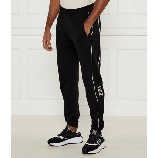 EA7 Spodnie dresowe | Regular Fit ze sklepu Gomez Fashion Store w kategorii Spodnie męskie - zdjęcie 185003882