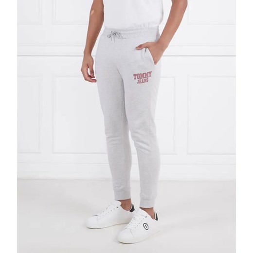 Tommy Jeans Spodnie dresowe | Regular Fit ze sklepu Gomez Fashion Store w kategorii Jeansy męskie - zdjęcie 185004524