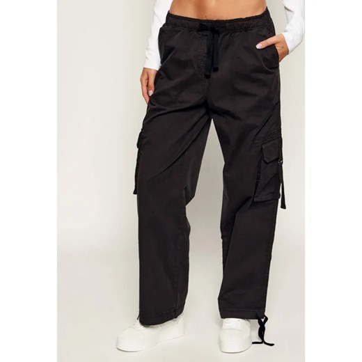 Tommy Jeans Spodnie cargo | Loose fit ze sklepu Gomez Fashion Store w kategorii Spodnie damskie - zdjęcie 185005001