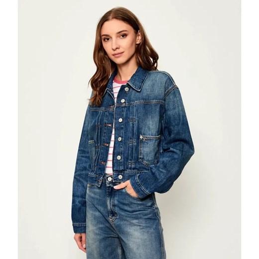 Tommy Jeans Jeansowa kurtka TRUCKER CI2037 | Loose fit ze sklepu Gomez Fashion Store w kategorii Kurtki damskie - zdjęcie 185005430