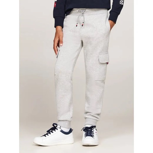 Tommy Hilfiger Spodnie | Regular Fit ze sklepu Gomez Fashion Store w kategorii Spodnie chłopięce - zdjęcie 185006201