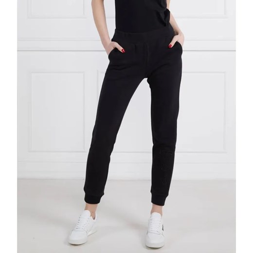 EA7 Spodnie dresowe | Regular Fit ze sklepu Gomez Fashion Store w kategorii Spodnie damskie - zdjęcie 185006623