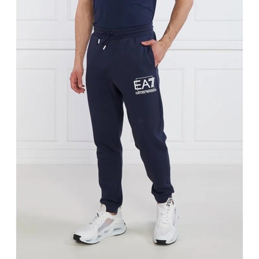 EA7 Spodnie dresowe | Regular Fit ze sklepu Gomez Fashion Store w kategorii Spodnie męskie - zdjęcie 185006850
