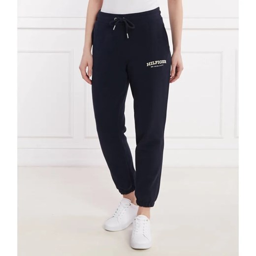 Tommy Hilfiger Spodnie dresowe REG MONOTYPE FLOCK | Regular Fit ze sklepu Gomez Fashion Store w kategorii Spodnie damskie - zdjęcie 185007242