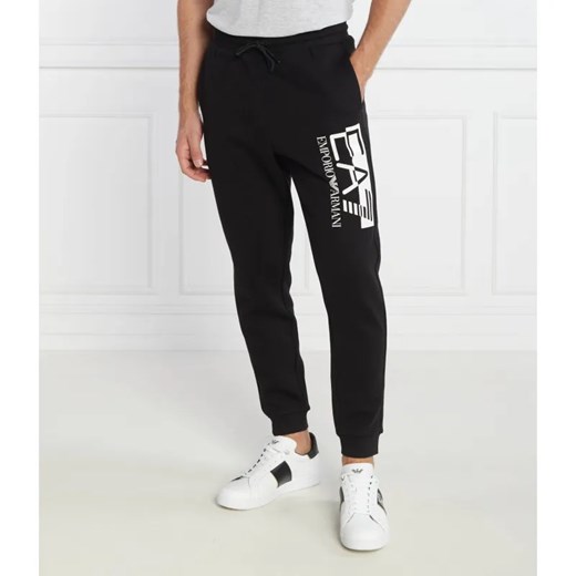 EA7 Spodnie dresowe | Regular Fit ze sklepu Gomez Fashion Store w kategorii Spodnie męskie - zdjęcie 185007600