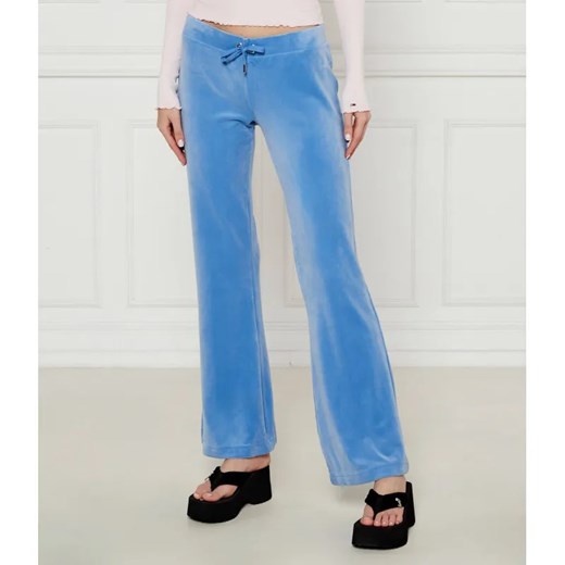 Juicy Couture Spodnie dresowe CHRISTINE | flare fit | low rise ze sklepu Gomez Fashion Store w kategorii Spodnie damskie - zdjęcie 185008102