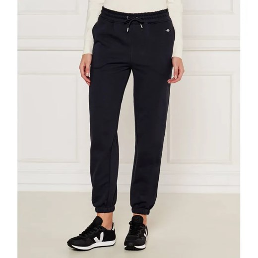 Gant Spodnie dresowe SHIELD | Relaxed fit ze sklepu Gomez Fashion Store w kategorii Spodnie damskie - zdjęcie 185008304