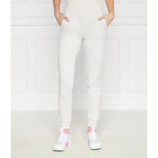 EA7 Spodnie dresowe | Regular Fit ze sklepu Gomez Fashion Store w kategorii Spodnie damskie - zdjęcie 185008381