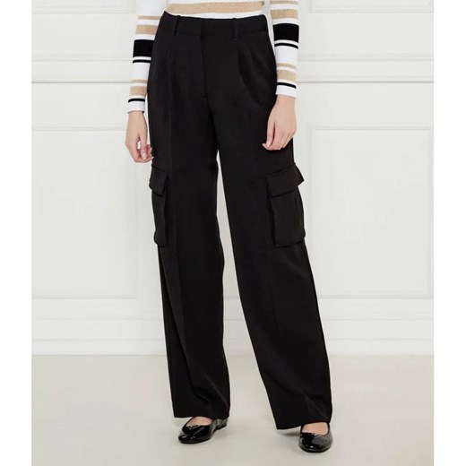 GUESS Spodnie cargo MATEA PERFECT | Regular Fit ze sklepu Gomez Fashion Store w kategorii Spodnie damskie - zdjęcie 185008773