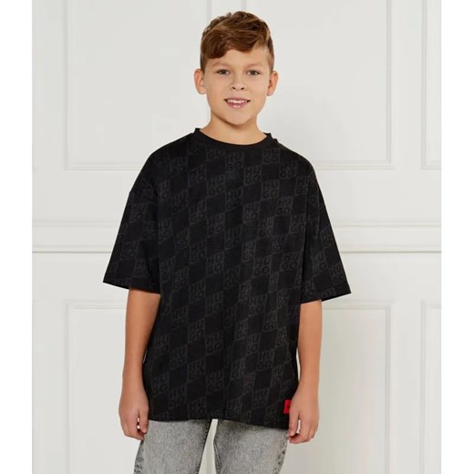 HUGO KIDS T-shirt ALL OVER | Relaxed fit ze sklepu Gomez Fashion Store w kategorii T-shirty chłopięce - zdjęcie 185009844