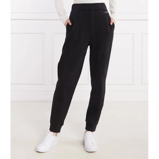 Calvin Klein Spodnie dresowe | Relaxed fit ze sklepu Gomez Fashion Store w kategorii Spodnie damskie - zdjęcie 185010100