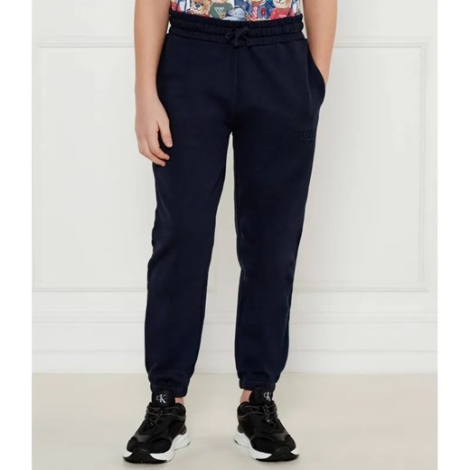 Guess Spodnie dresowe | Regular Fit ze sklepu Gomez Fashion Store w kategorii Spodnie chłopięce - zdjęcie 185010372