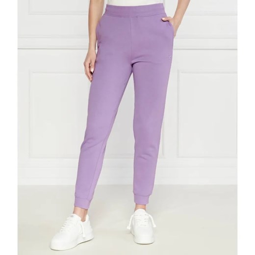 HUGO Spodnie dresowe Nelfinia | Regular Fit ze sklepu Gomez Fashion Store w kategorii Spodnie damskie - zdjęcie 185010481