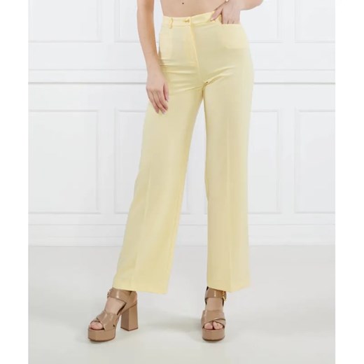 Patrizia Pepe Spodnie | flare fit ze sklepu Gomez Fashion Store w kategorii Spodnie damskie - zdjęcie 185010900