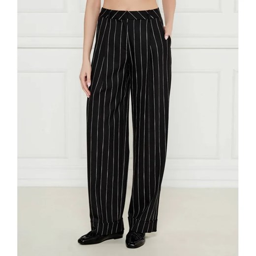 Marc Cain Spodnie | flare fit | z dodatkiem lnu ze sklepu Gomez Fashion Store w kategorii Spodnie damskie - zdjęcie 185011000