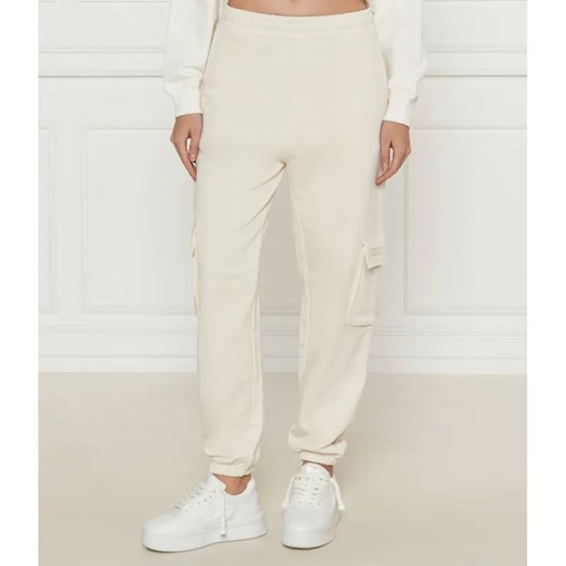 Hugo Blue Spodnie dresowe Naphira_B_1 | Regular Fit ze sklepu Gomez Fashion Store w kategorii Spodnie damskie - zdjęcie 185012541