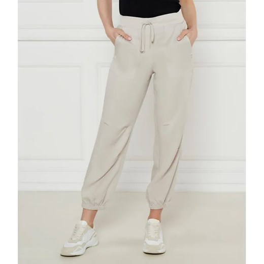 Joop! Spodnie Pina | Regular Fit ze sklepu Gomez Fashion Store w kategorii Spodnie damskie - zdjęcie 185012684