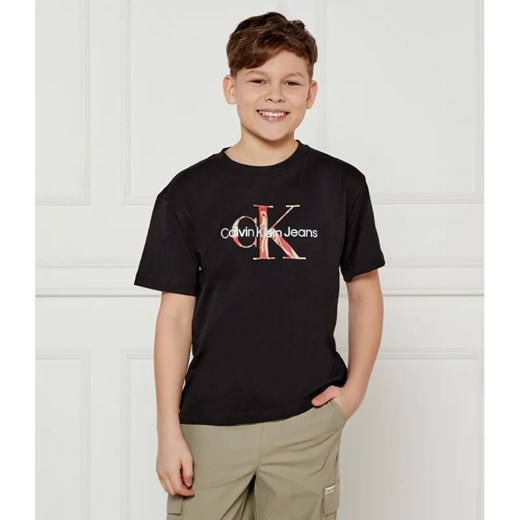 Calvin Klein Jeans T-shirt | Regular Fit ze sklepu Gomez Fashion Store w kategorii T-shirty chłopięce - zdjęcie 185013594