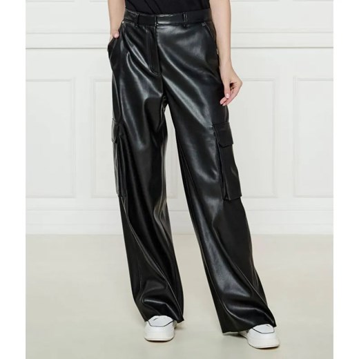 HUGO Spodnie cargo Haleva-1 | Loose fit ze sklepu Gomez Fashion Store w kategorii Spodnie damskie - zdjęcie 185013854