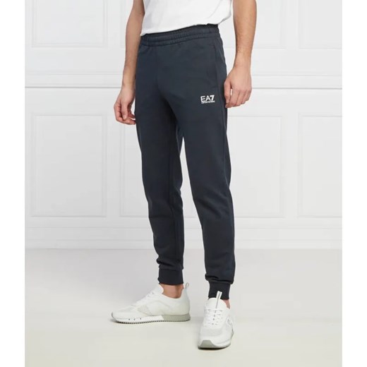 EA7 Spodnie dresowe | Regular Fit ze sklepu Gomez Fashion Store w kategorii Spodnie męskie - zdjęcie 185014651