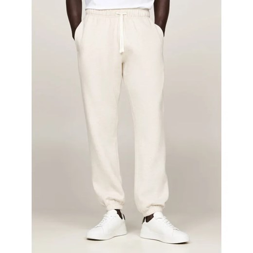 Tommy Hilfiger Spodnie dresowe | Relaxed fit ze sklepu Gomez Fashion Store w kategorii Spodnie męskie - zdjęcie 185015281