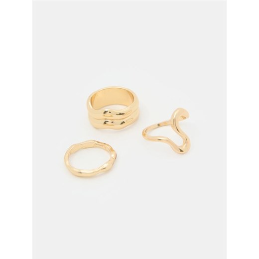 Sinsay - Zestaw pierścionków z błyszczącym wykończeniem 3 pack - złoty ze sklepu Sinsay w kategorii Pierścionki - zdjęcie 185019471