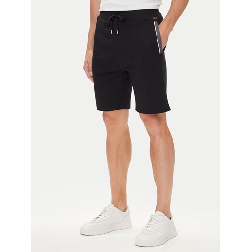 BOSS Szorty sportowe 50545577 Czarny Regular Fit ze sklepu MODIVO w kategorii Spodenki męskie - zdjęcie 185040761
