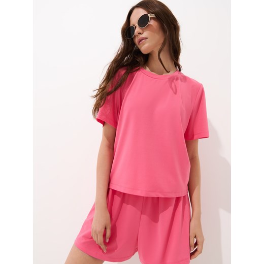 Mohito - Różowy t-shirt z krótkim rękawem - mocny różowy ze sklepu Mohito w kategorii Bluzki damskie - zdjęcie 185045150