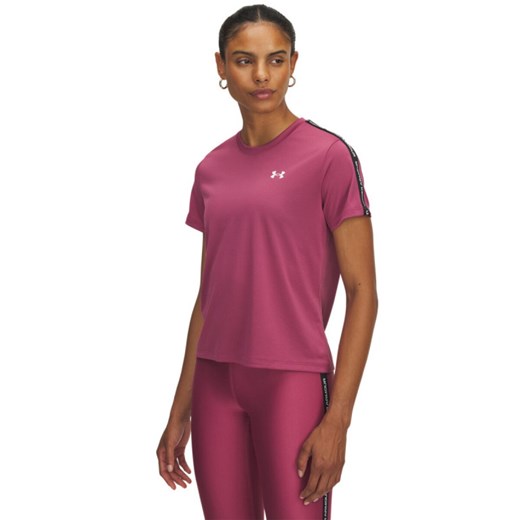 Damska koszulka treningowa Under Armour UA Tech WM Tape SS - różowa ze sklepu Sportstylestory.com w kategorii Bluzki damskie - zdjęcie 185065862