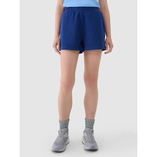 Damskie spodenki dresowe 4F 4FWMM00TSHOF542 - niebieskie ze sklepu Sportstylestory.com w kategorii Szorty - zdjęcie 185065982