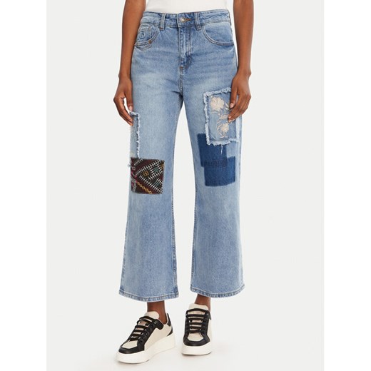 Desigual Jeansy Patches 25WWDD20 Niebieski Wide Leg ze sklepu MODIVO w kategorii Jeansy damskie - zdjęcie 185067073