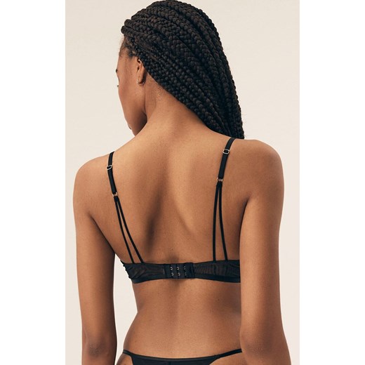 Esotiq biustonosz miękki soft koronkowy Bluey 42917-99X, Kolor czarny, Rozmiar 65C, Esotiq ze sklepu Intymna w kategorii Biustonosze - zdjęcie 185072682