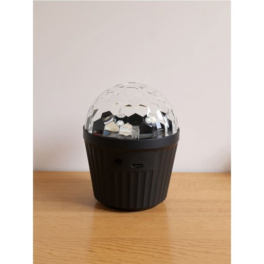 Sinsay - Lampka LED dyskotekowa - czarny - id: 813GL-99X - marki Sinsay - 185087142 Sinsay - Lampka LED dyskotekowa - czarny ze sklepu Sinsay w kategorii Oświetlenie led - zdjęcie 185087142