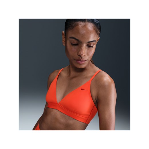 Damski stanik sportowy z trójkątnymi miękkimi miseczkami zapewniający lekkie wsparcie Nike Form - Czerwony ze sklepu Nike poland w kategorii Biustonosze - zdjęcie 185137012