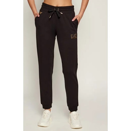 EA7 Spodnie dresowe | Regular Fit ze sklepu Gomez Fashion Store w kategorii Spodnie damskie - zdjęcie 185353074