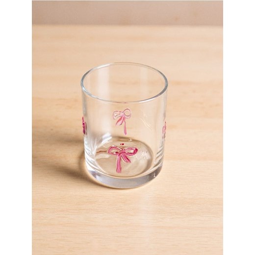 Sinsay - Szklanka ze strukturalnymi detalami - różowy ze sklepu Sinsay w kategorii Szklanki - zdjęcie 185355924