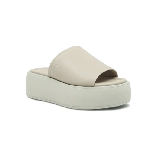 Calvin Klein Skórzane klapki FLATFORM SLIDE LTH ze sklepu Gomez Fashion Store w kategorii Klapki damskie - zdjęcie 185378341
