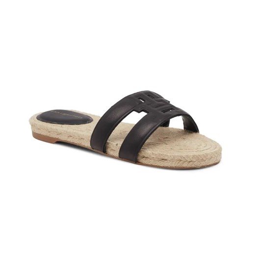 Tommy Hilfiger Skórzane klapki EMBOSS ze sklepu Gomez Fashion Store w kategorii Klapki damskie - zdjęcie 185378514
