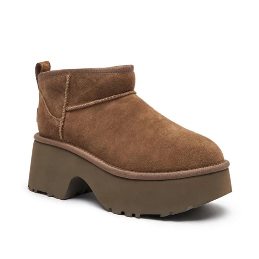 UGG Skórzane śniegowce CLASSIC ULTRA MINI NEW HEIGHTS | z dodatkiem wełny ze sklepu Gomez Fashion Store w kategorii Śniegowce damskie - zdjęcie 185378693