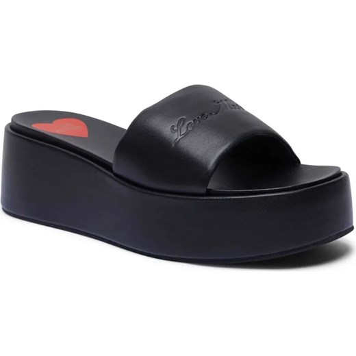 Love Moschino Skórzane klapki ze sklepu Gomez Fashion Store w kategorii Klapki damskie - zdjęcie 185378780